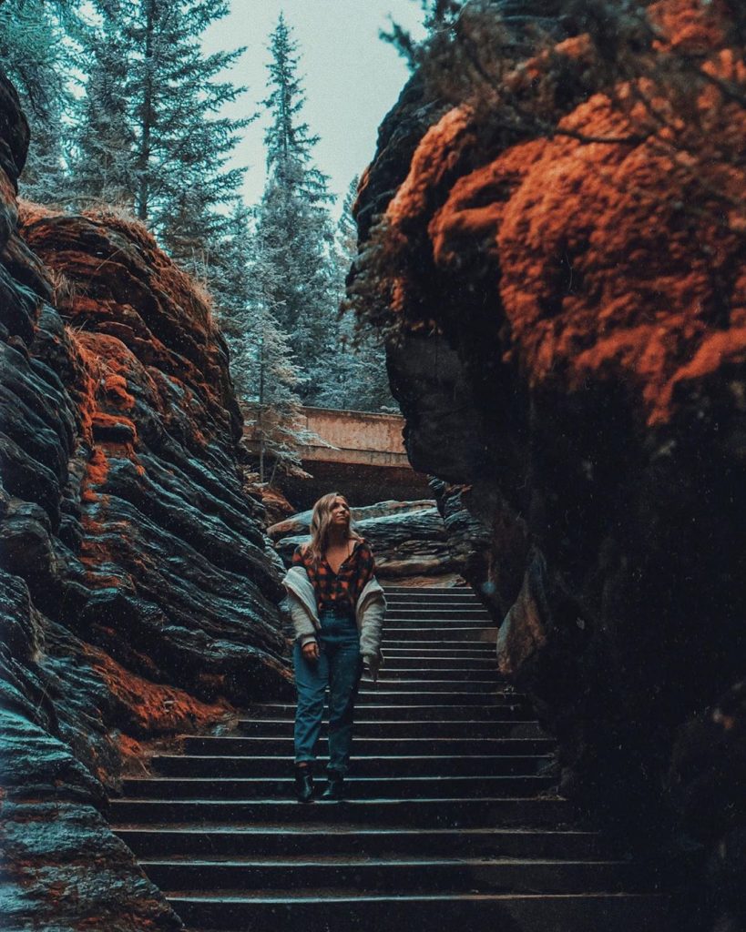 Portrait in the staircase of athabasca falls in Jasper National Park