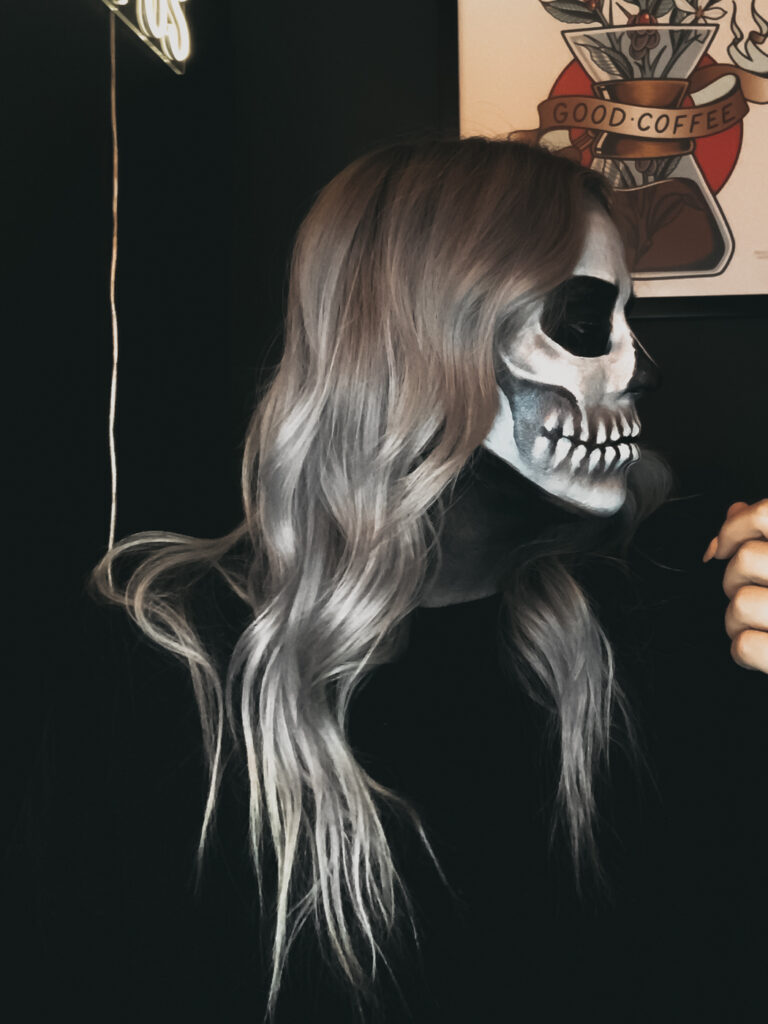 halloween skull jaw makeup